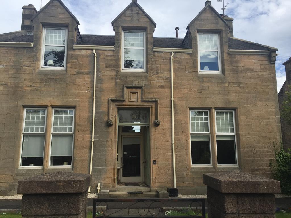 Grangeburn House Hotel Grangemouth Exterior photo